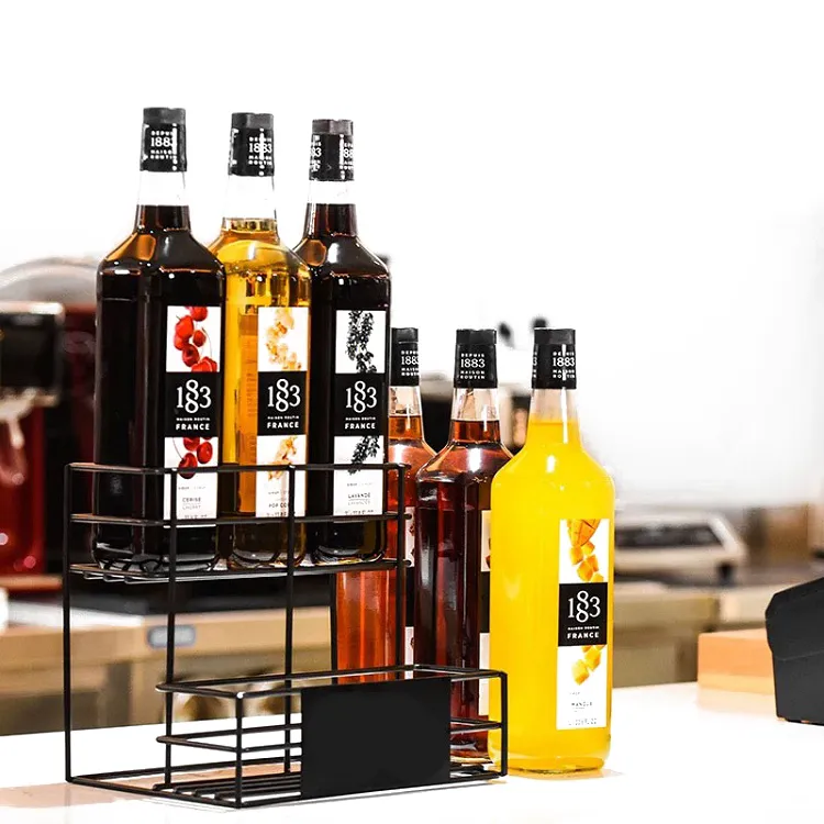 Liner Prostorově úsporný stolní stojan na koření